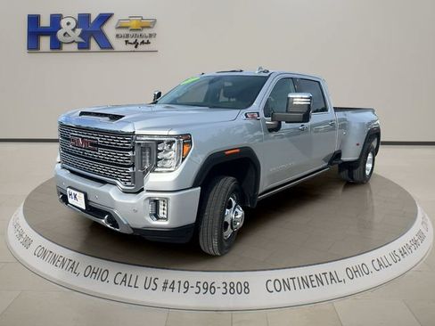 Used 2022 GMC Sierra 3500 Denali w/ Denali Ultimate Package AWD/4WD image 3