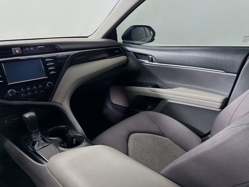 Certified 2019 Toyota Camry LE w/ Carpet Mat Package FWD image 23
