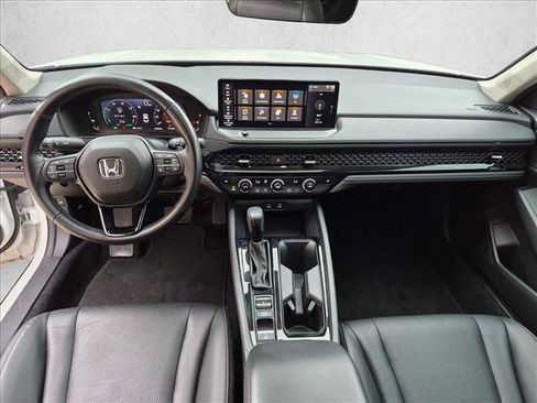 Used 2024 Honda Accord EX-L image 18