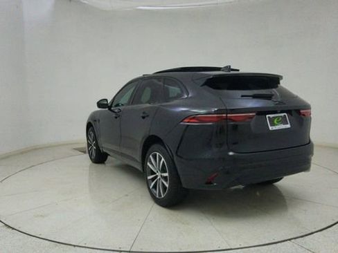 Used 2025 Jaguar F-PACE R-Dynamic S image 69