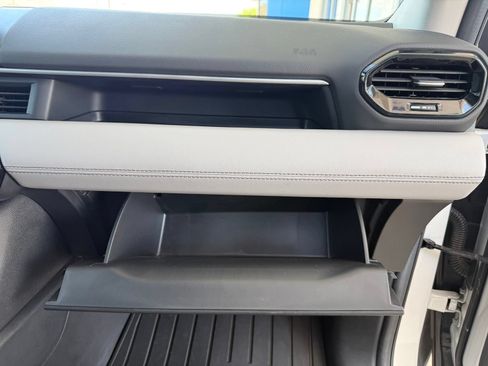 Certified 2025 Honda Pilot EX-L image 29