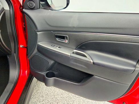 Used 2023 Mitsubishi Outlander Sport ES image 25