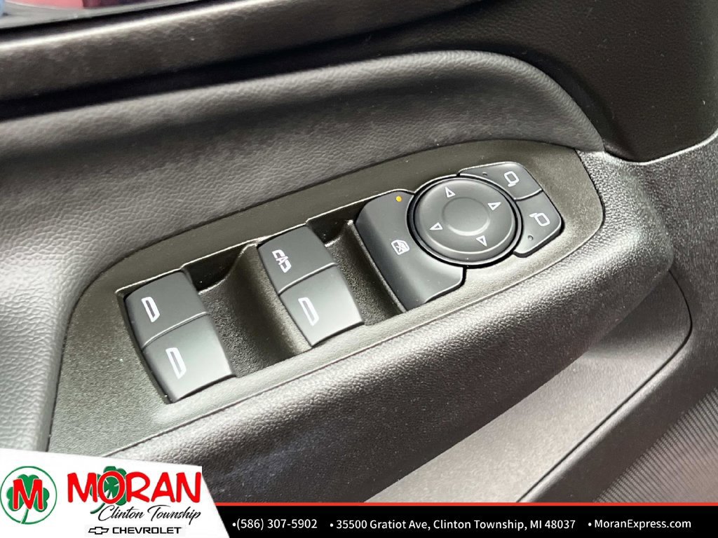 Certified 2024 Chevrolet Equinox LT FWD image 16