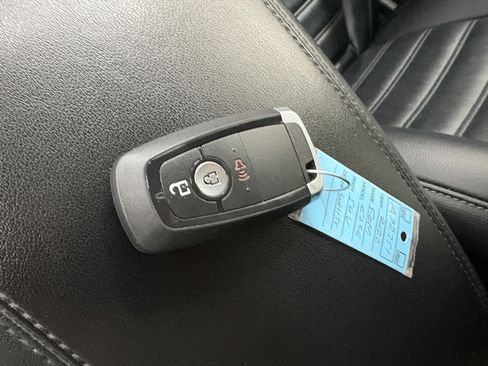 Used 2022 Ford Edge SEL AWD/4WD image 28