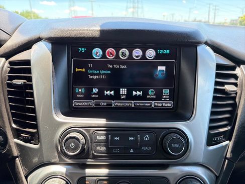 Used 2016 Chevrolet Suburban LT AWD/4WD image 26