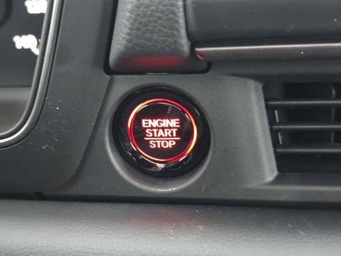 New 2025 Honda Pilot TrailSport image 32