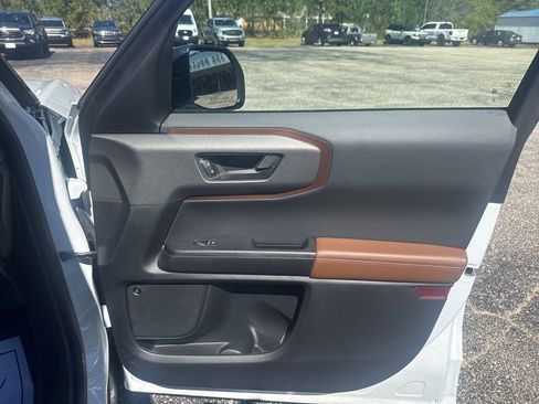 Used 2025 Ford Bronco Sport Outer Banks w/ Outer Banks Tech Package+ image 24