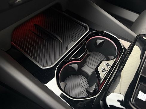 New 2026 BMW 530i xDrive 530i xDrive w/ M Sport Package image 31