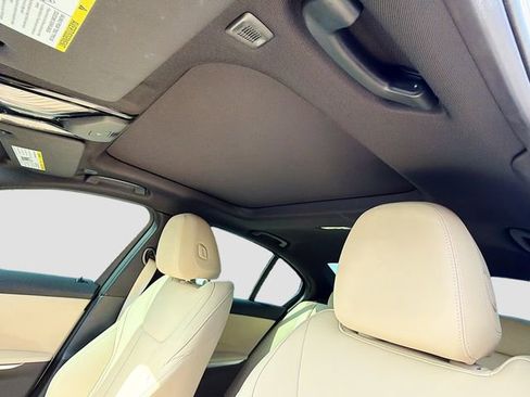 Used 2021 BMW 330i Sedan w/ Premium Package image 26