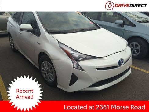 Used 2016 Toyota Prius Two image 1
