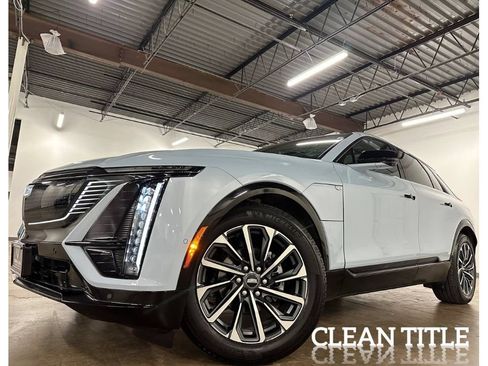 Used 2024 Cadillac Lyriq Sport RWD image 1
