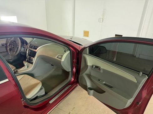 Used 2010 Chevrolet Malibu LT w/ HFV6 Engine Package FWD image 28