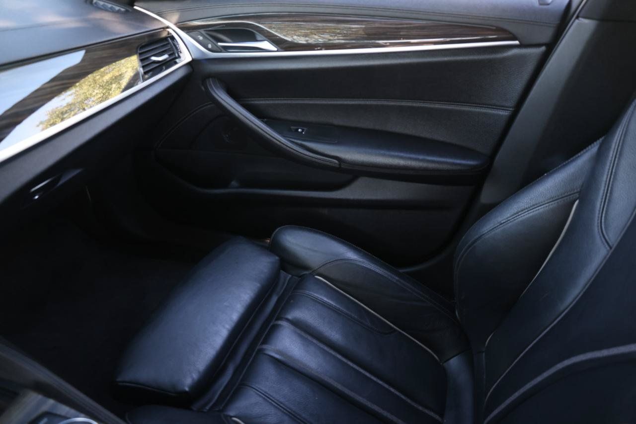 Used 2018 BMW 530i RWD image 17