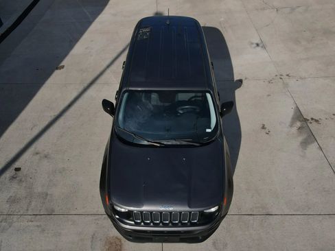 Used 2017 Jeep Renegade Sport w/ Power & Air Group image 48