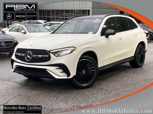Certified 2025 Mercedes-Benz GLC 300 image 1