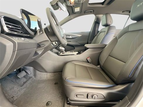 New 2026 Buick Envista Sport Touring w/ Convenience I Package image 15