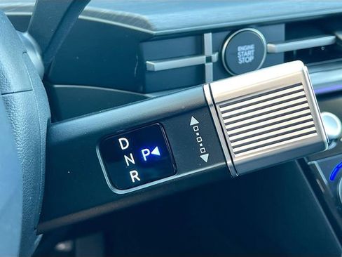 New 2025 Hyundai Santa Fe Limited image 17