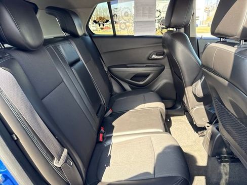 Used 2016 Chevrolet Trax LT w/ LT Convenience Package image 14