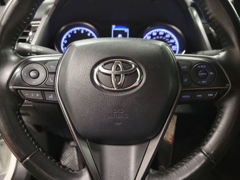 Used 2023 Toyota Camry SE FWD image 18