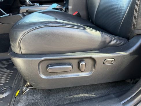 Used 2020 Toyota Tacoma TRD Off-Road w/ TRD Premium Off Road Package image 15