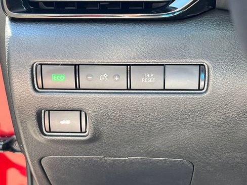 Certified 2022 Nissan Sentra SV image 12