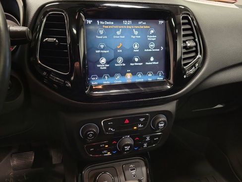 Used 2019 Jeep Compass Limited w/ Advanced Safety Group AWD/4WD image 15