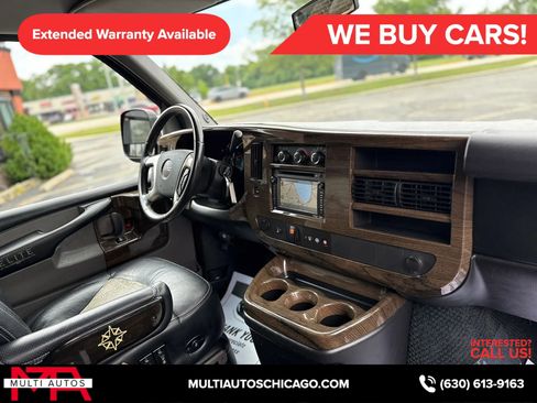 Used 2014 GMC Savana 1500 AWD image 9