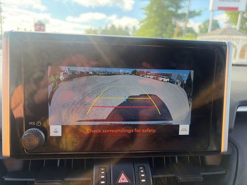 Used 2024 Toyota RAV4 Adventure AWD/4WD image 20