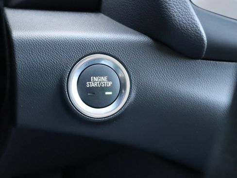 Used 2023 GMC Terrain SLE w/ Driver Convenience Package FWD image 15