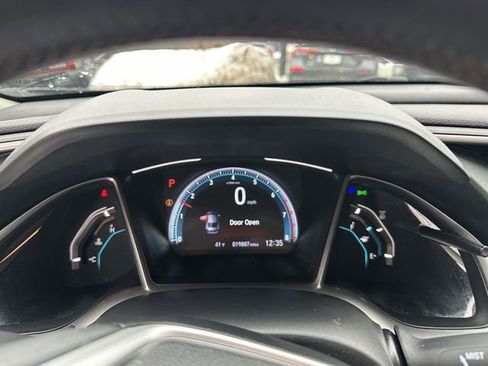 Certified 2019 Honda Civic EX image 25