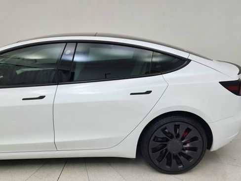 Used 2023 Tesla Model 3 Performance image 11