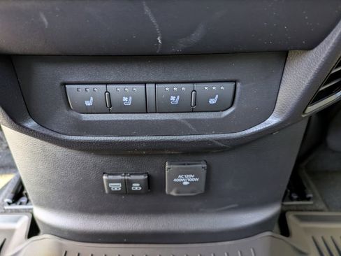 New 2026 Toyota Tundra Platinum image 14