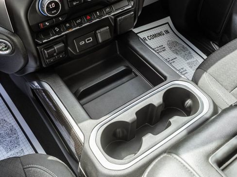 Used 2021 Chevrolet Silverado 1500 LT Trail Boss w/ Convenience Package II image 21