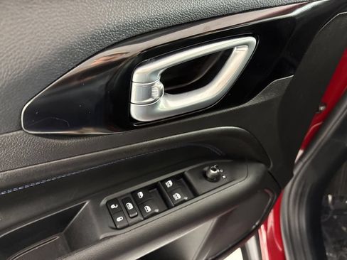 New 2026 Jeep Compass Latitude AWD/4WD image 19