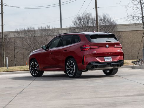 Certified 2025 BMW X3 M50 w/ Premium Package image 3