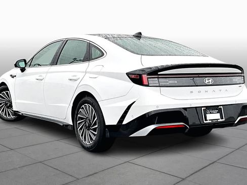 Used 2025 Hyundai Sonata Limited image 11
