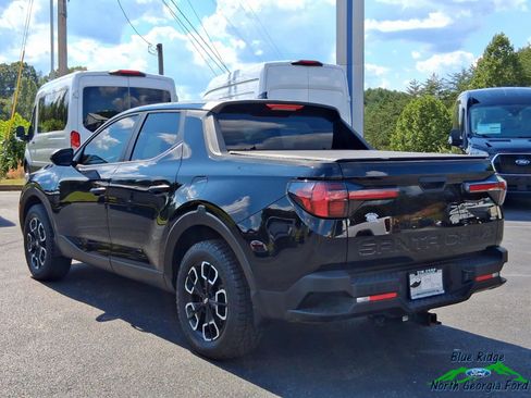 Used 2022 Hyundai Santa Cruz SEL image 3