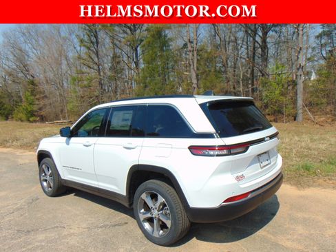 New 2026 Jeep Grand Cherokee Limited AWD/4WD image 8