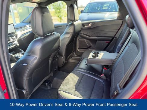 Certified 2023 Ford Escape ST-Line Select w/ Tech Pack #2 image 12