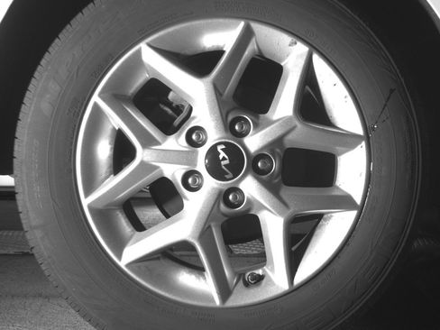 Used 2025 Kia Soul LX w/ LX Technology Package FWD image 22