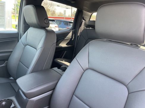 New 2026 Chevrolet Colorado Trail Boss AWD/4WD image 14
