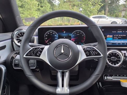 Used 2026 Mercedes-Benz CLA 250 4MATIC image 14