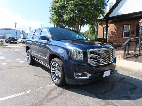 Used 2019 GMC Yukon Denali w/ Denali Ultimate Package AWD/4WD image 11