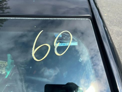 Used 2018 Chrysler 300 Touring w/ Sport Appearance Package image 26