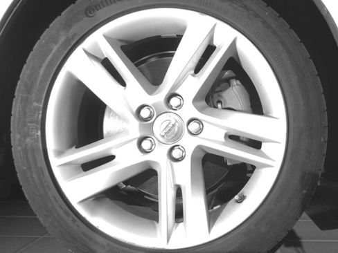 Used 2015 Volvo V60 T5 Premier FWD image 10