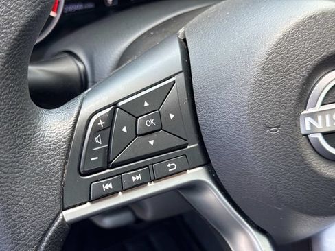 Used 2023 Nissan Altima 2.5 SV FWD image 29