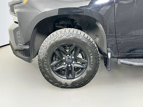 Used 2021 Chevrolet Silverado 1500 LT Trail Boss AWD/4WD image 47