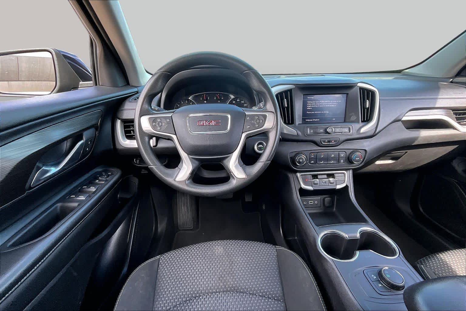Used 2024 GMC Terrain SLE AWD/4WD image 6