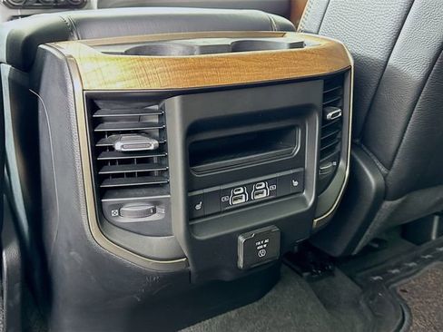 Used 2022 RAM 1500 Limited w/ Body Color Bumper Group image 26