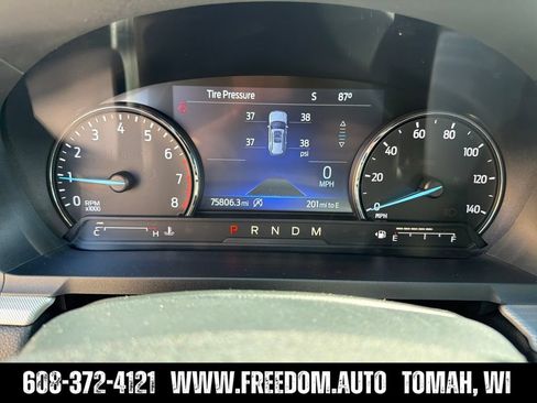 Used 2020 Ford Explorer XLT w/ Equipment Group 202A AWD/4WD image 15